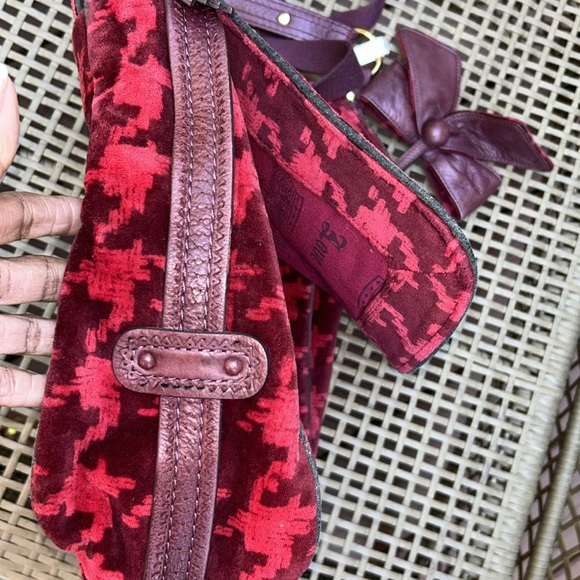Y2K Juicy Houndstooth Crossbody 2 way🥳🥳❌❌ - Picture 4 of 9